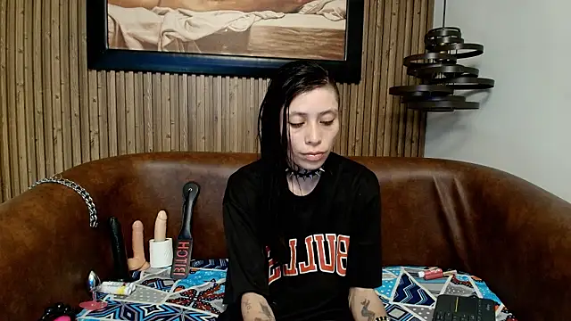 MorganEvans t online show from March 20, 2026, 12:21 pm