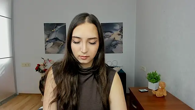 Snapshot of Effy_Royse chatting on March 27, 2026, 7:03 am Effy Royse online show from March 27, 2026, 7:03 am