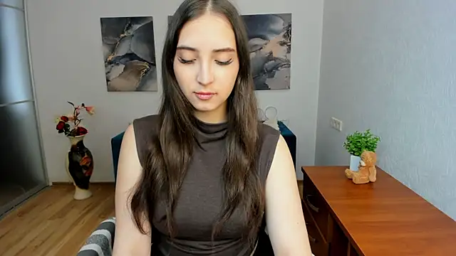 Snapshot of Effy_Royse chatting on April 2, 2026, 11:52 am Effy Royse online show from April 2, 2026, 11:52 am