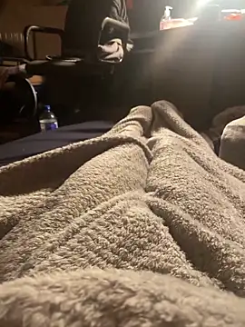 Riwwil online show from February 10, 2026, 2:26 am