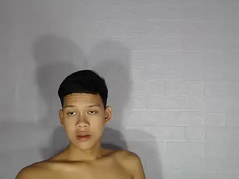 UrAsian Turjak online show from April 2, 2026, 2:31 am