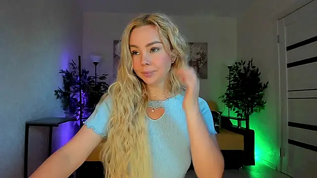 caty kiss online show from July 5, 2026, 4:19 am
