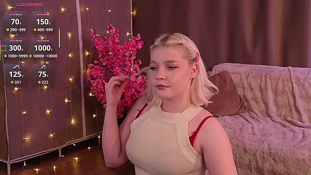 TobiteAnnie online show from February 26, 2026, 4:28 pm