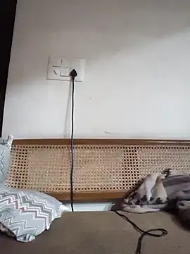 sexysilmy online show from April 4, 2026, 2:32 am