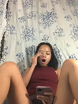Snapshot of Asianpinay_Skinny1818 chatting on July 7, 2026, 9:41 pm Asianpinay Skinny1818 online show from July 7, 2026, 9:41 pm