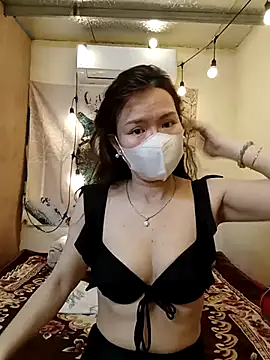 Snapshot of Trang26 chatting on February 23, 2026, 4:21 am Trang26 online show from February 23, 2026, 4:21 am