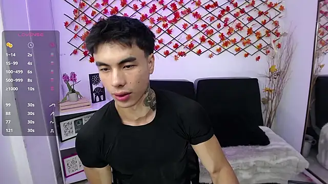 Snapshot of IanWest_ chatting on February 26, 2026, 12:15 pm IanWest online show from February 26, 2026, 12:15 pm