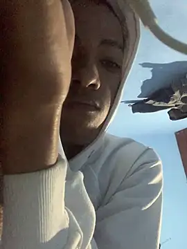 Snapshot of mondacuo3000 chatting on February 10, 2026, 12:31 pm mondacuo3000 online show from February 10, 2026, 12:31 pm