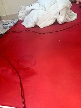 Snapshot of lovenesslian chatting on February 27, 2026, 9:37 pm lovenesslian online show from February 27, 2026, 9:37 pm