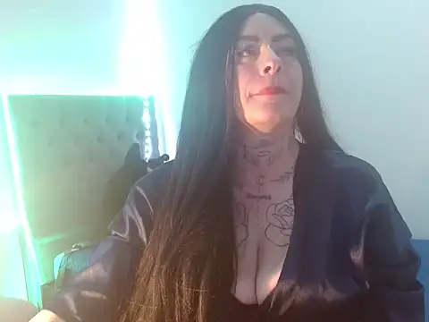 mia vantt online show from March 20, 2026, 9:52 pm