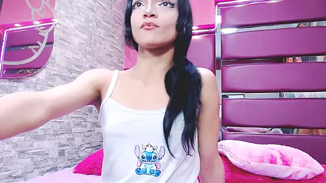 Maddy cute18 online show from February 18, 2026, 1:18 pm