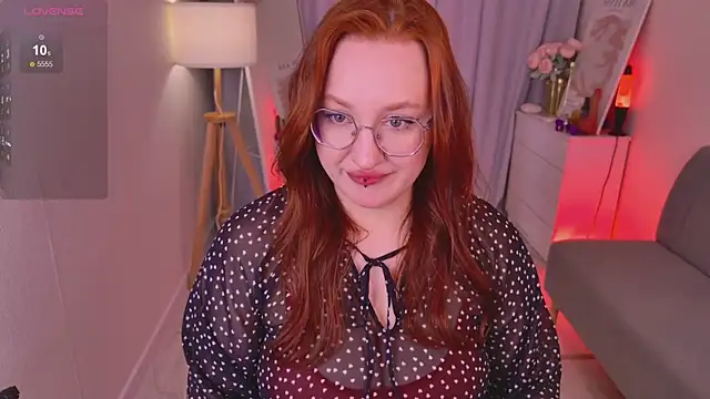 SpicyFox  online show from March 8, 2026, 11:58 am