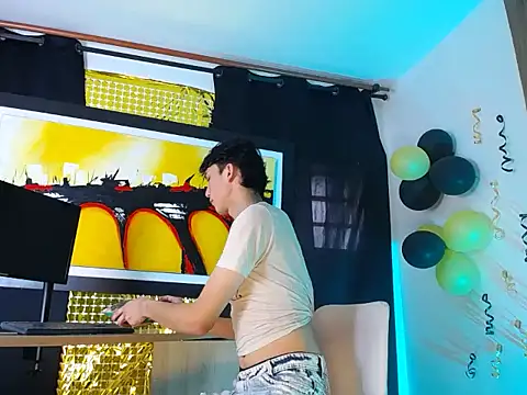 jullian ricci online show from March 11, 2026, 7:42 pm