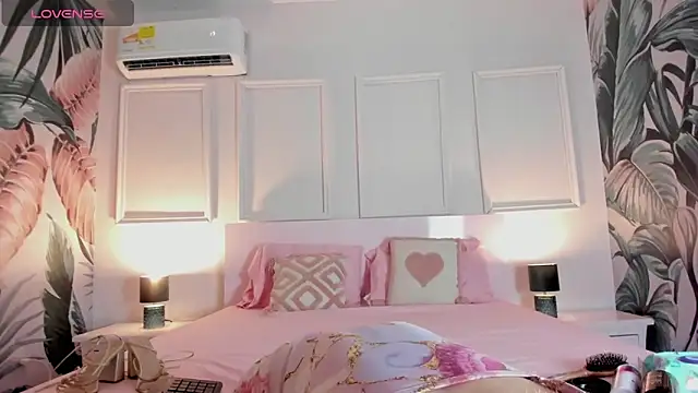 Hada Magica online show from February 19, 2026, 6:59 pm