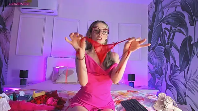 Hada Magica online show from March 14, 2026, 7:41 pm