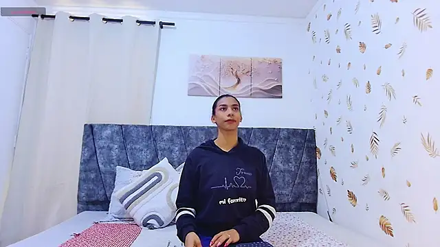 MelanyStone  online show from April 2, 2026, 3:09 pm