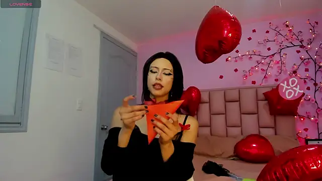 emma cg online show from February 13, 2026, 9:00 pm