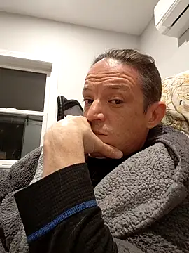 ShadowLove85 online show from March 30, 2026, 4:13 am