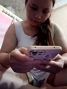 Miu1 girl19 online show from March 12, 2026, 12:44 pm