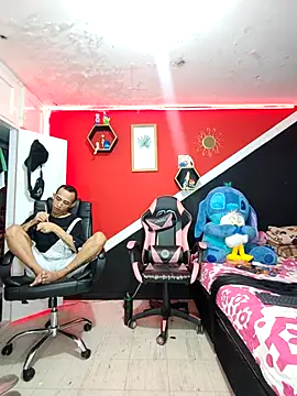 Violeta R  online show from April 19, 2026, 3:50 am