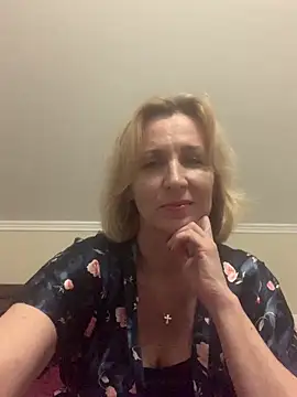 VeltaMur975 online show from March 6, 2026, 8:27 pm