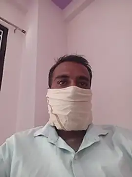 kuldeep12341 online show from March 3, 2026, 7:25 am