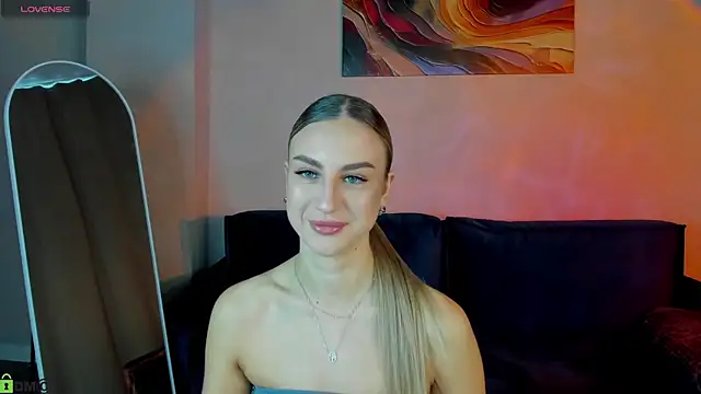 Silen Tori online show from February 19, 2026, 9:38 am