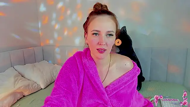 Snapshot of she_wolf chatting on March 25, 2026, 3:51 pm she wolf online show from March 25, 2026, 3:51 pm