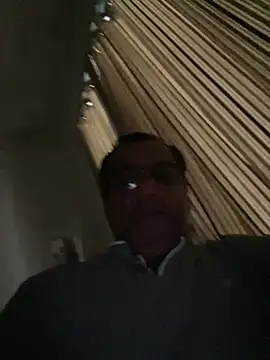 Snapshot of maleattention chatting on July 8, 2026, 4:06 am maleattention online show from July 8, 2026, 4:06 am