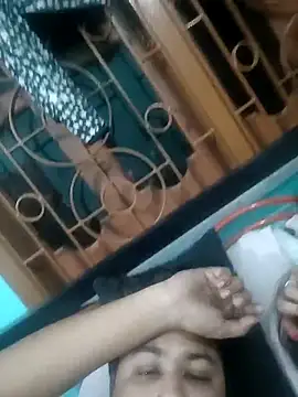 Snapshot of Desiyoungcouple15 chatting on February 24, 2026, 6:06 pm Desiyoungcouple15 online show from February 24, 2026, 6:06 pm