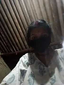 Desi Couple P online show from April 21, 2026, 3:28 pm