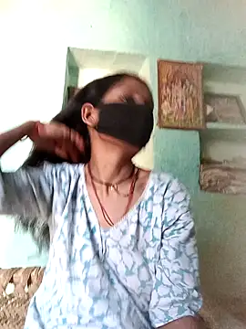 Desi Couple P online show from April 22, 2026, 4:15 am