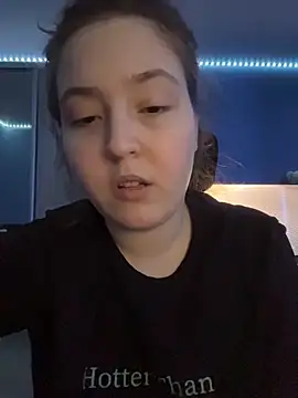 Snapshot of LixuryBaby chatting on March 2, 2026, 8:37 pm LixuryBaby online show from March 2, 2026, 8:37 pm