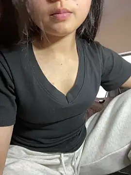 Snapshot of zhaoshangliu chatting on February 24, 2026, 7:50 am zhaoshangliu online show from February 24, 2026, 7:50 am