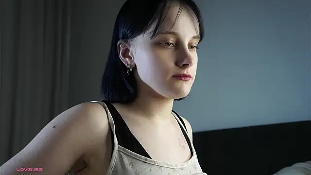 Snapshot of KirstinMcgeady chatting on June 30, 2026, 12:28 pm KirstinMcgeady online show from June 30, 2026, 12:28 pm