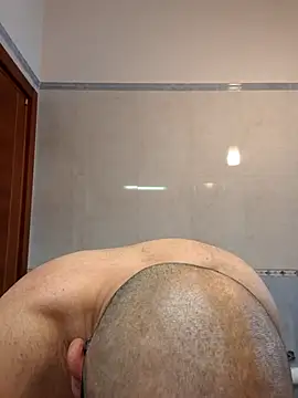 Snapshot of cetriolino chatting on April 11, 2026, 5:34 am cetriolino online show from April 11, 2026, 5:34 am