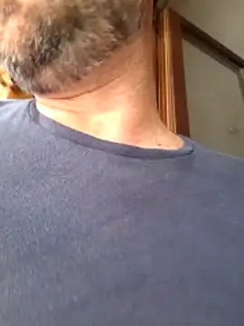 Snapshot of cetriolino chatting on April 14, 2026, 5:35 am cetriolino online show from April 14, 2026, 5:35 am