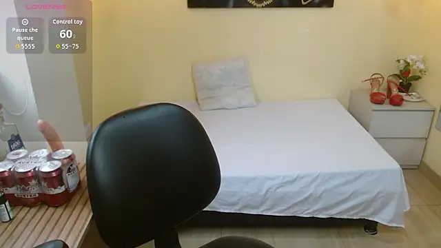 Eve Bennett online show from April 4, 2026, 7:22 pm