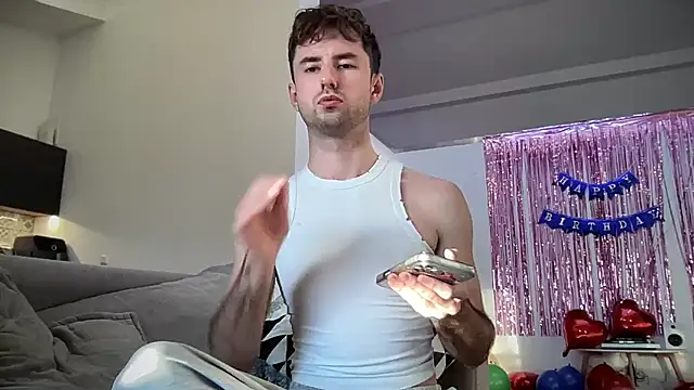 heyhoneyalex online show from March 5, 2026, 3:08 pm