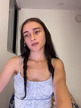 Snapshot of candy_deluxe chatting on February 22, 2026, 12:45 am candy deluxe online show from February 22, 2026, 12:45 am