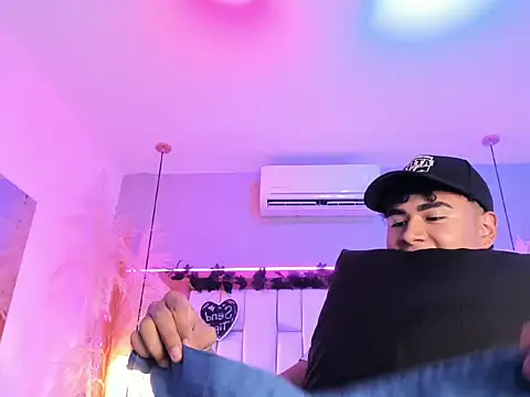 Bastixvontade online show from February 25, 2026, 12:31 am