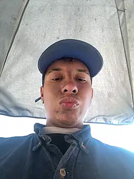 Snapshot of Jhony_rayder chatting on February 28, 2026, 2:51 pm Jhony rayder online show from February 28, 2026, 2:51 pm