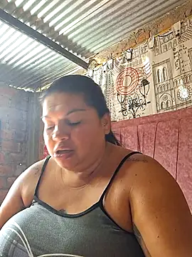 Juli Powl online show from February 25, 2026, 1:43 pm