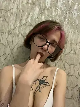 analcutie online show from February 13, 2026, 1:34 am