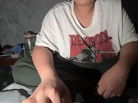 Snapshot of hugeindiantitties chatting on March 1, 2026, 4:14 am hugeindiantitties online show from March 1, 2026, 4:14 am