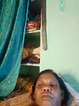 Snapshot of telugugrli chatting on March 3, 2026, 5:24 am telugugrli online show from March 3, 2026, 5:24 am