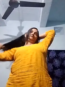 Snapshot of Anushka_Singh0 chatting on February 27, 2026, 4:29 pm Anushka Singh0 online show from February 27, 2026, 4:29 pm