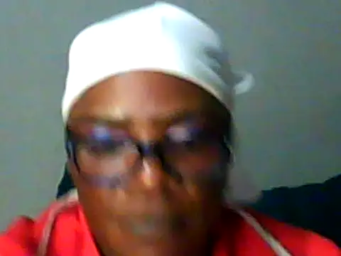 CASSANDRASTONE46xxx online show from February 25, 2026, 6:39 pm