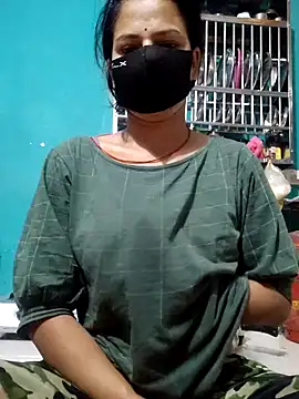 Snapshot of Sexy-Sandhya_ chatting on February 23, 2026, 12:41 am Sexy-Sandhya online show from February 23, 2026, 12:41 am