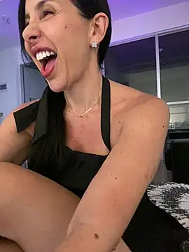 caritoo21 online show from March 26, 2026, 2:28 am
